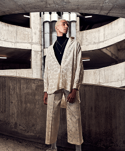 Beżowy zestaw sznurkowy